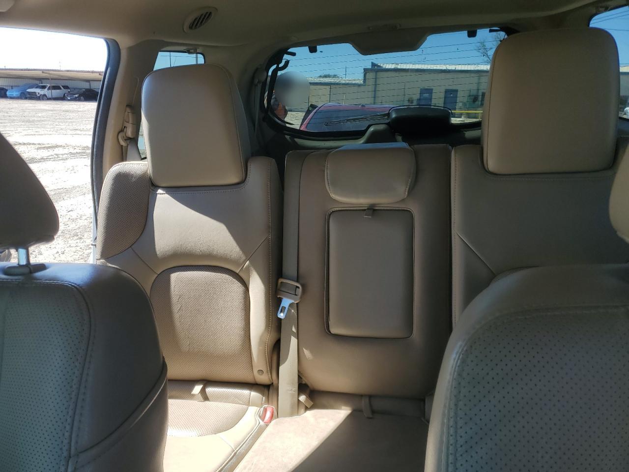 2012 Nissan Pathfinder - Image 10