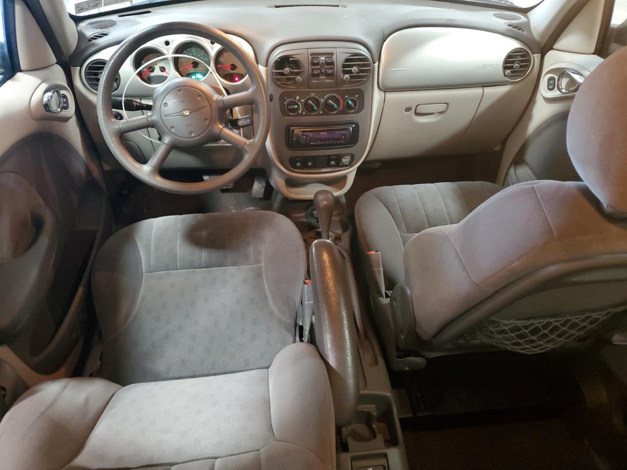 2001 Chrysler PT Cruiser - Image 8