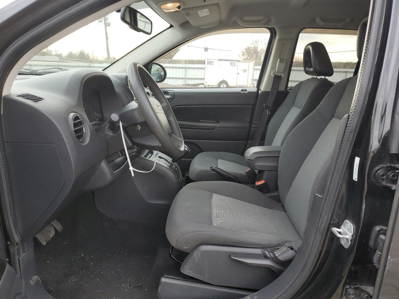 2009 Jeep Compass - Image 7