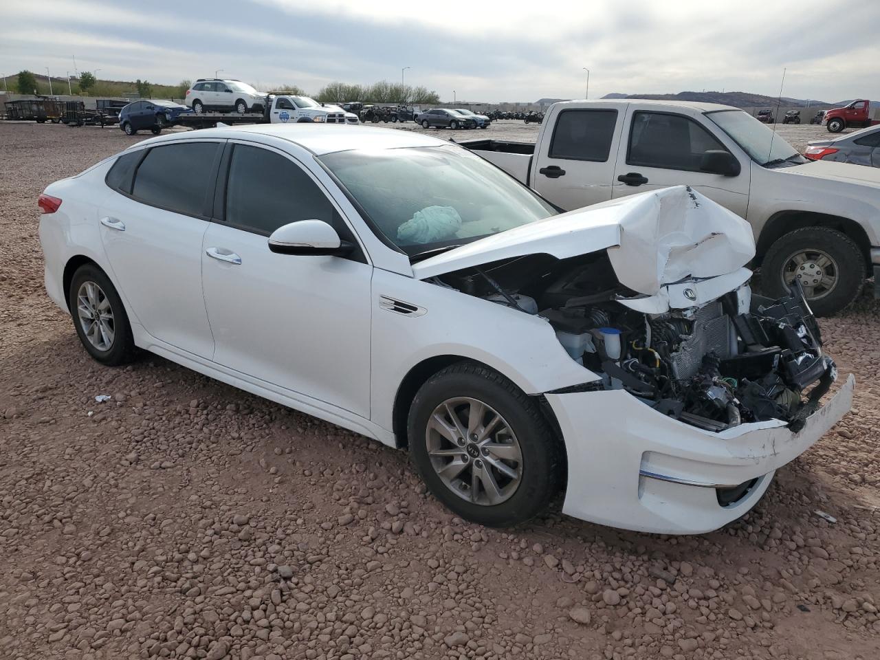 2017 Kia Optima - Image 4