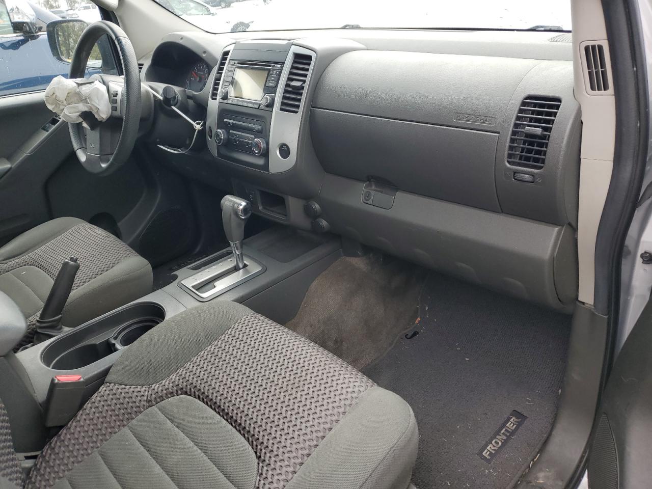 2015 Nissan Navara (Frontier) - Image 8