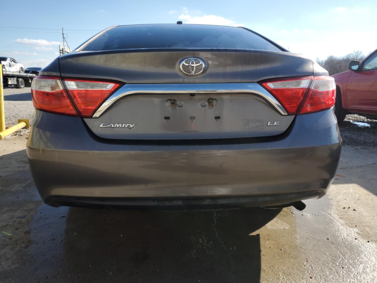 2015 Toyota Camry - Image 6