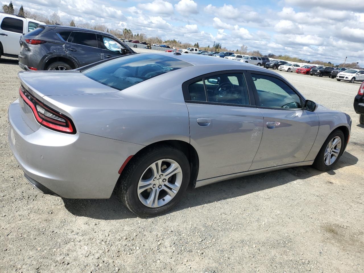 2016 Dodge Charger - Image 3