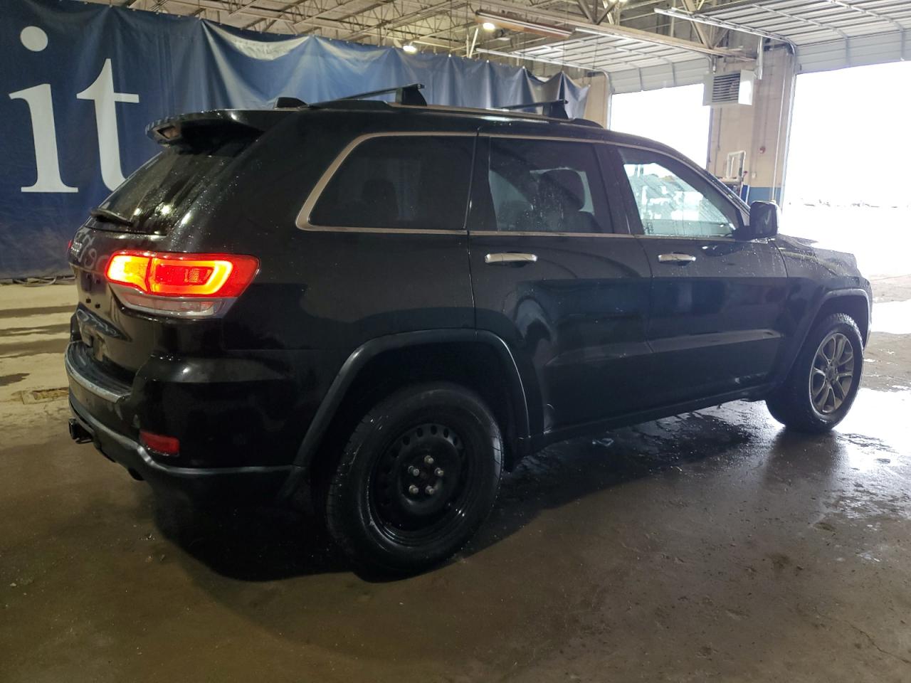 2015 Jeep Grand Cherokee - Image 3