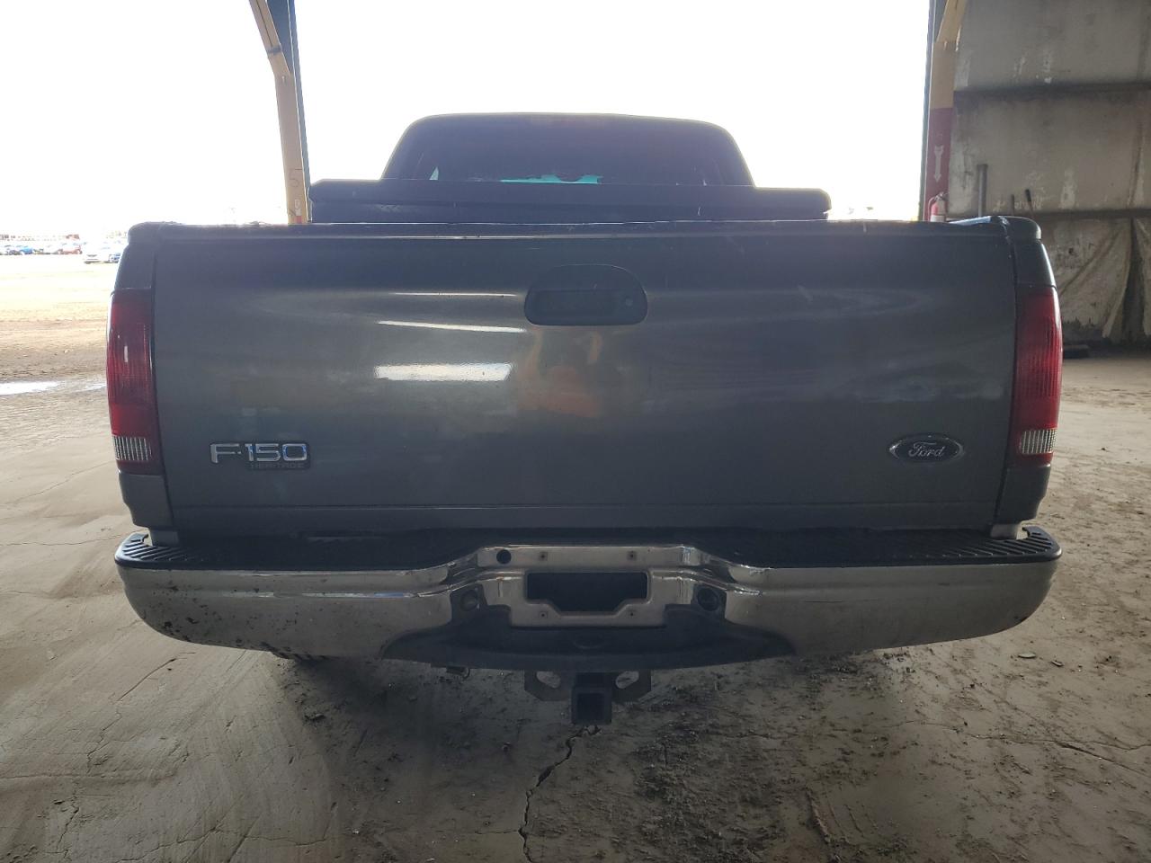 2004 Ford F-150 - Image 6