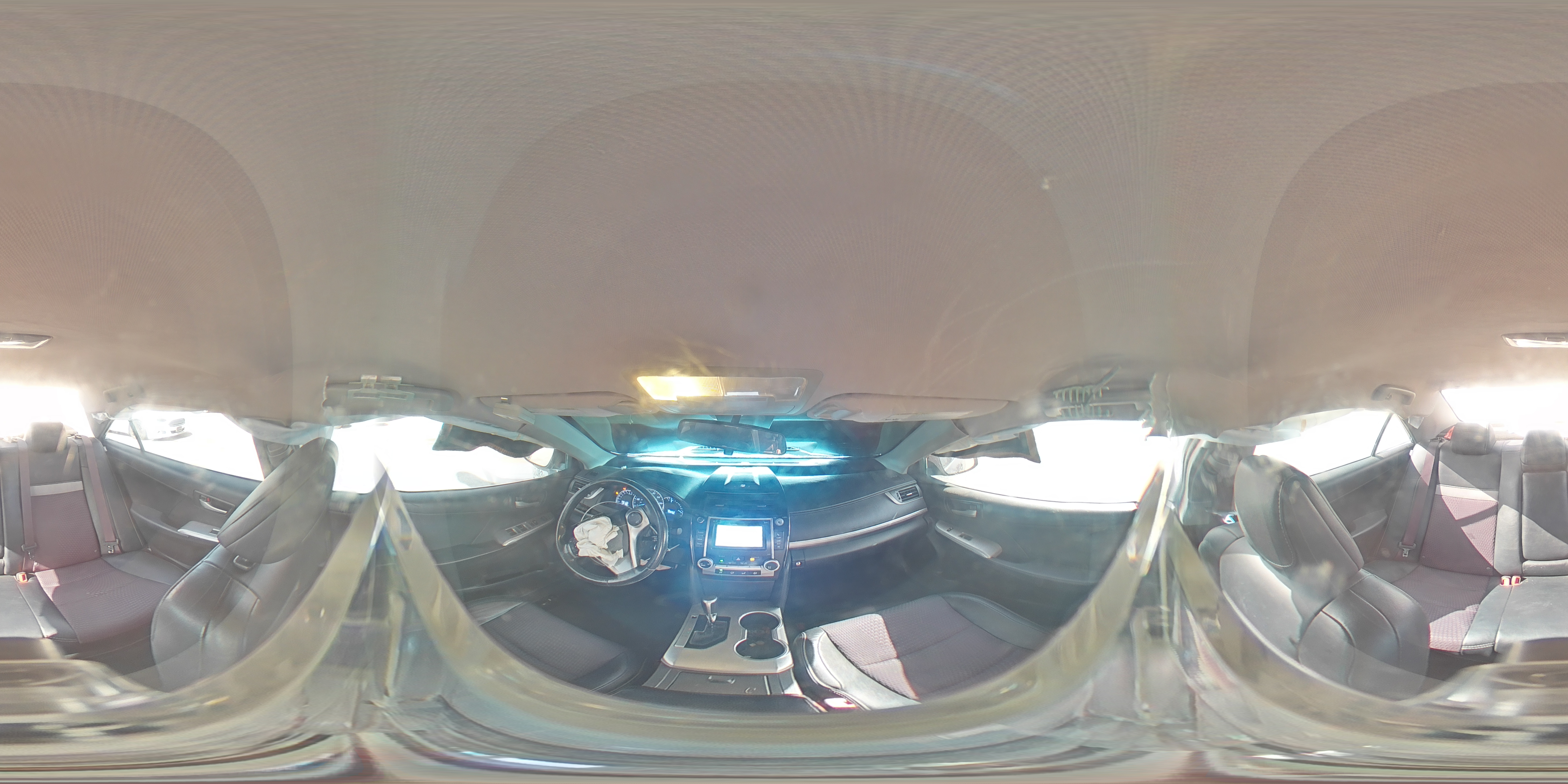 2013 Toyota Camry - Image 13
