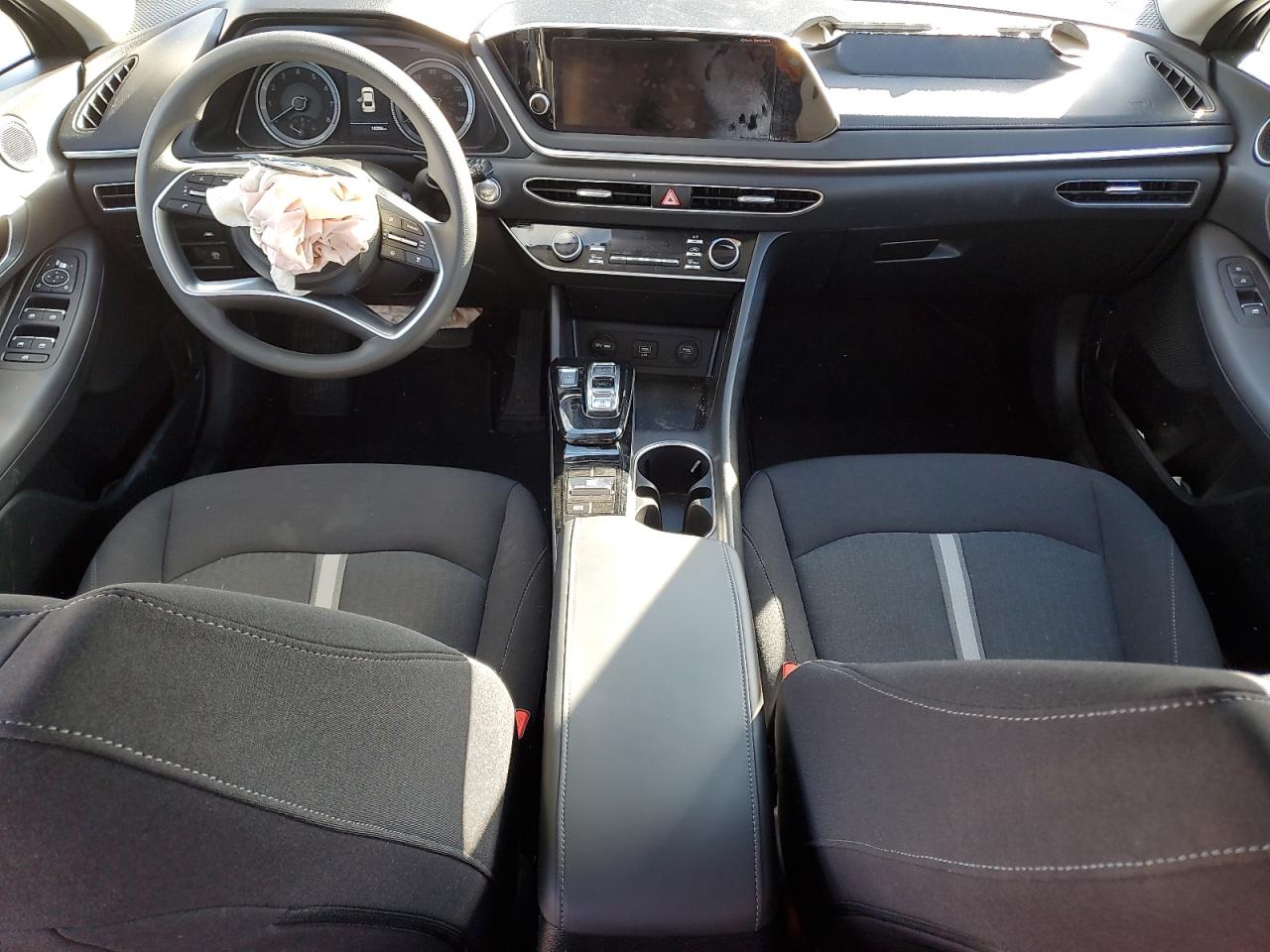 2023 Hyundai Sonata - Image 8