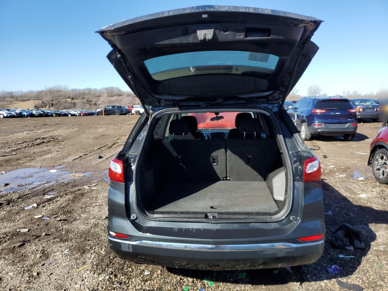 2019 Chevrolet Equinox - Image 6