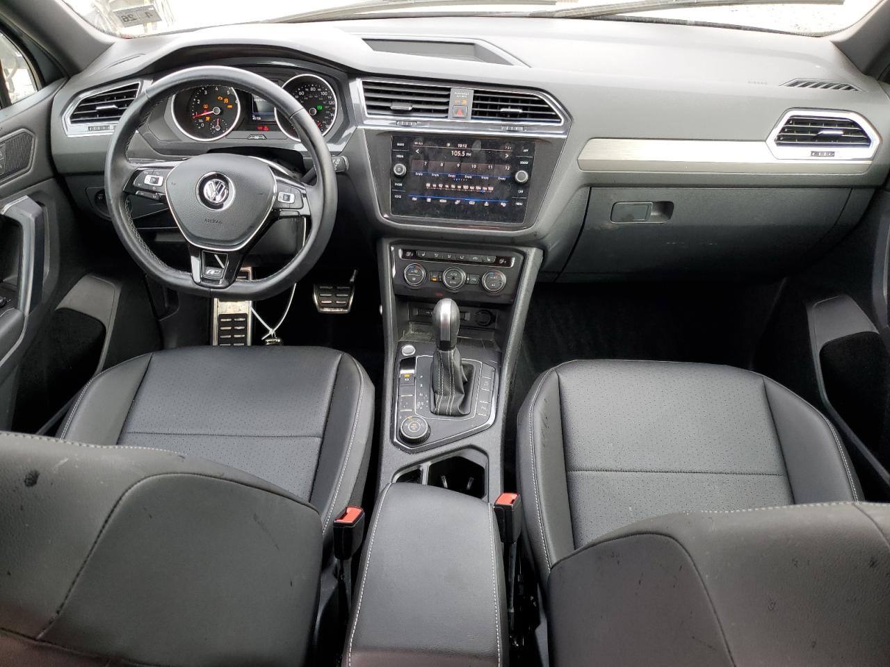 2021 Volkswagen Tiguan - Image 8