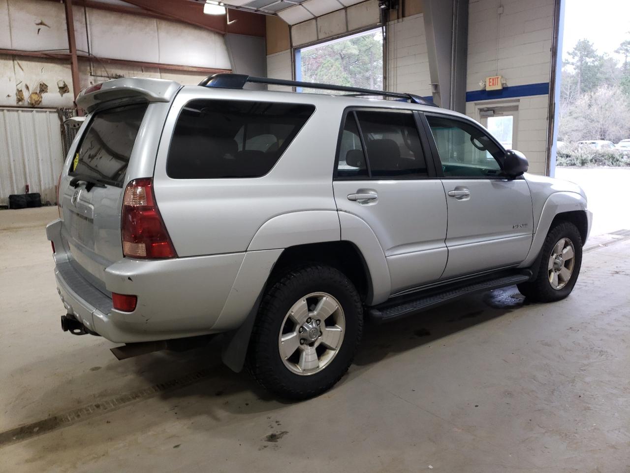 2004 Toyota 4Runner - Image 3