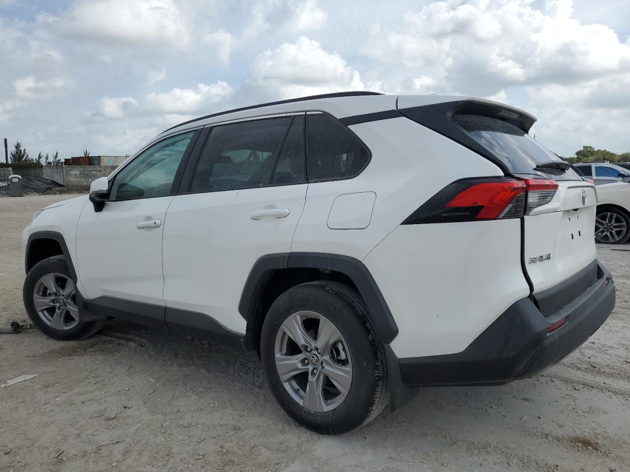 2024 Toyota RAV 4 - Image 2