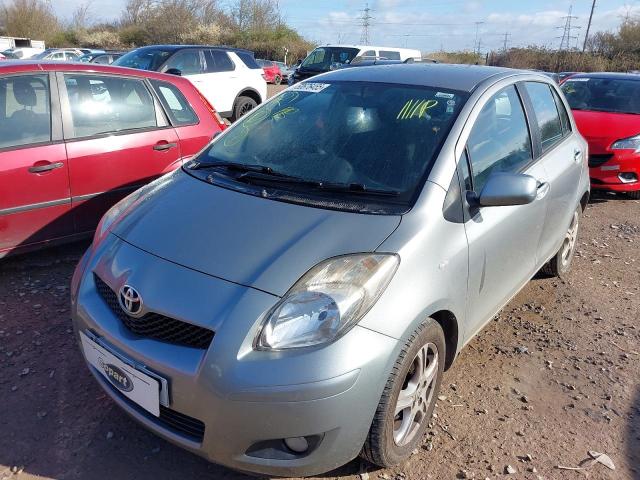 TOYOTA YARIS TR V 2010