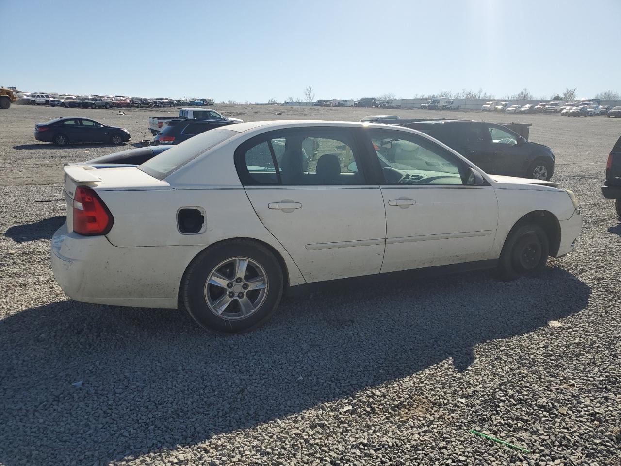 2005 Chevrolet Malibu - Image 3