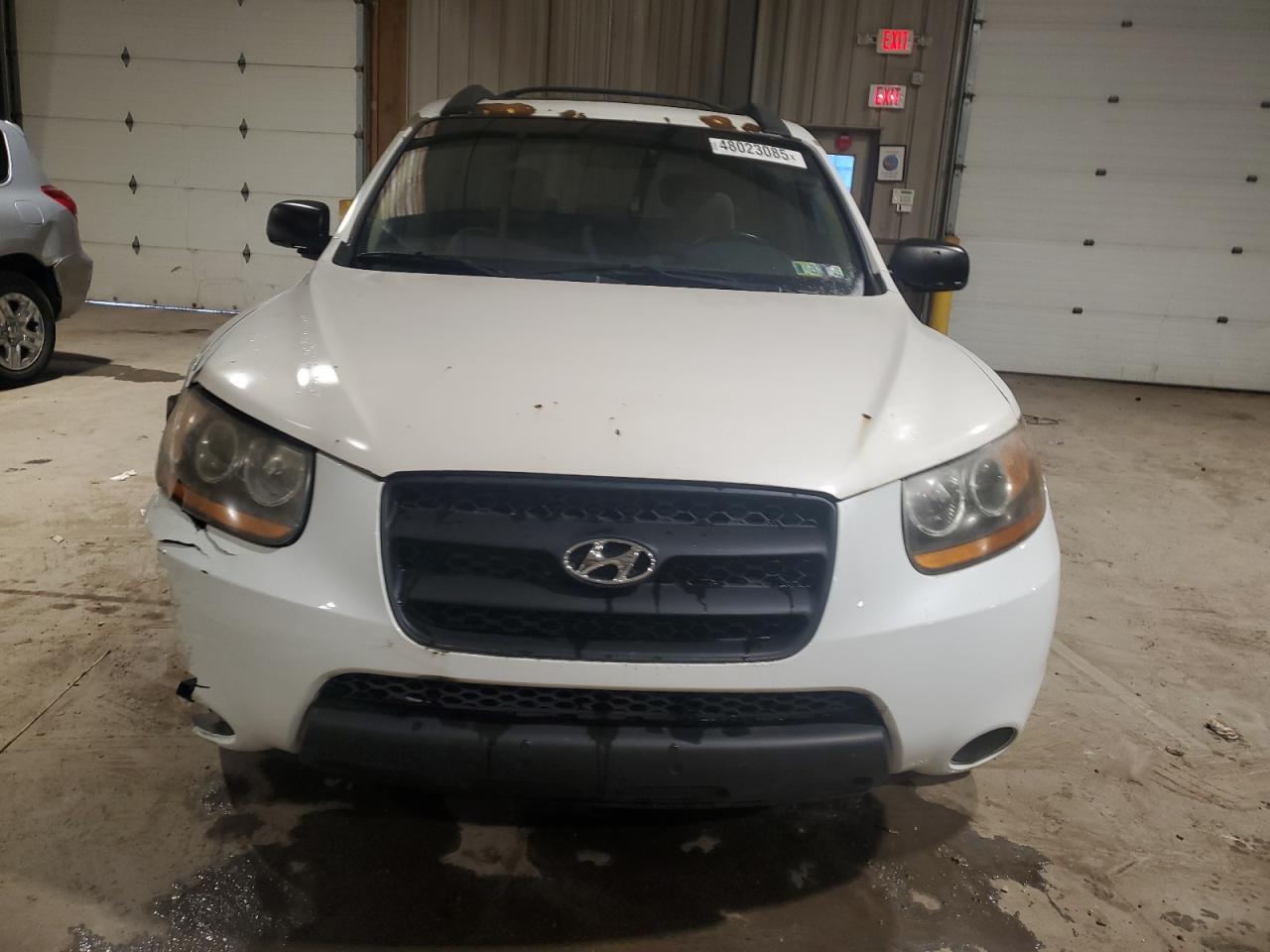 2009 Hyundai Santa Fe - Image 5
