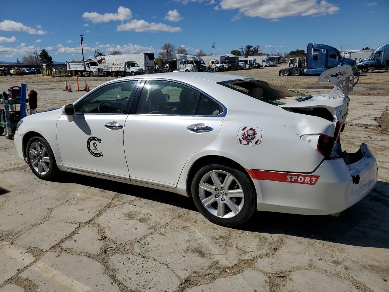 2009 Lexus ES - Image 2