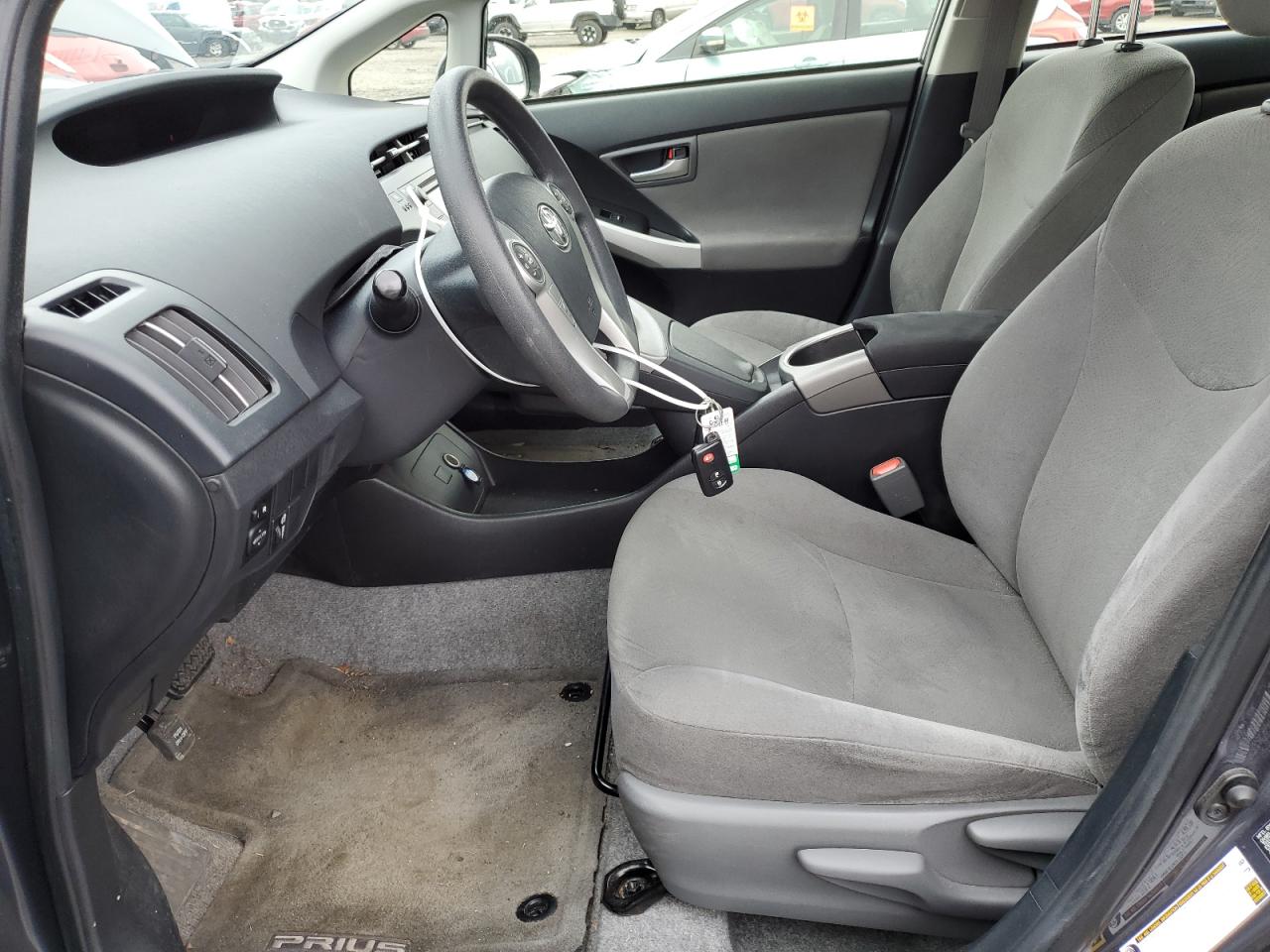 2014 Toyota Prius - Image 7