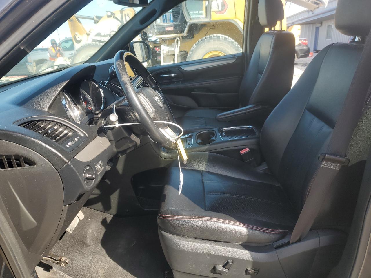 2019 Dodge Caravan - Image 7