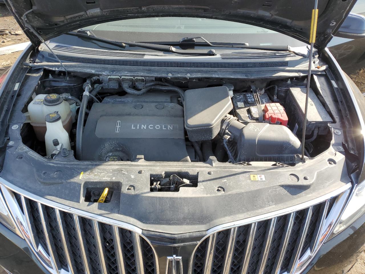 2012 Lincoln MKX - Image 13