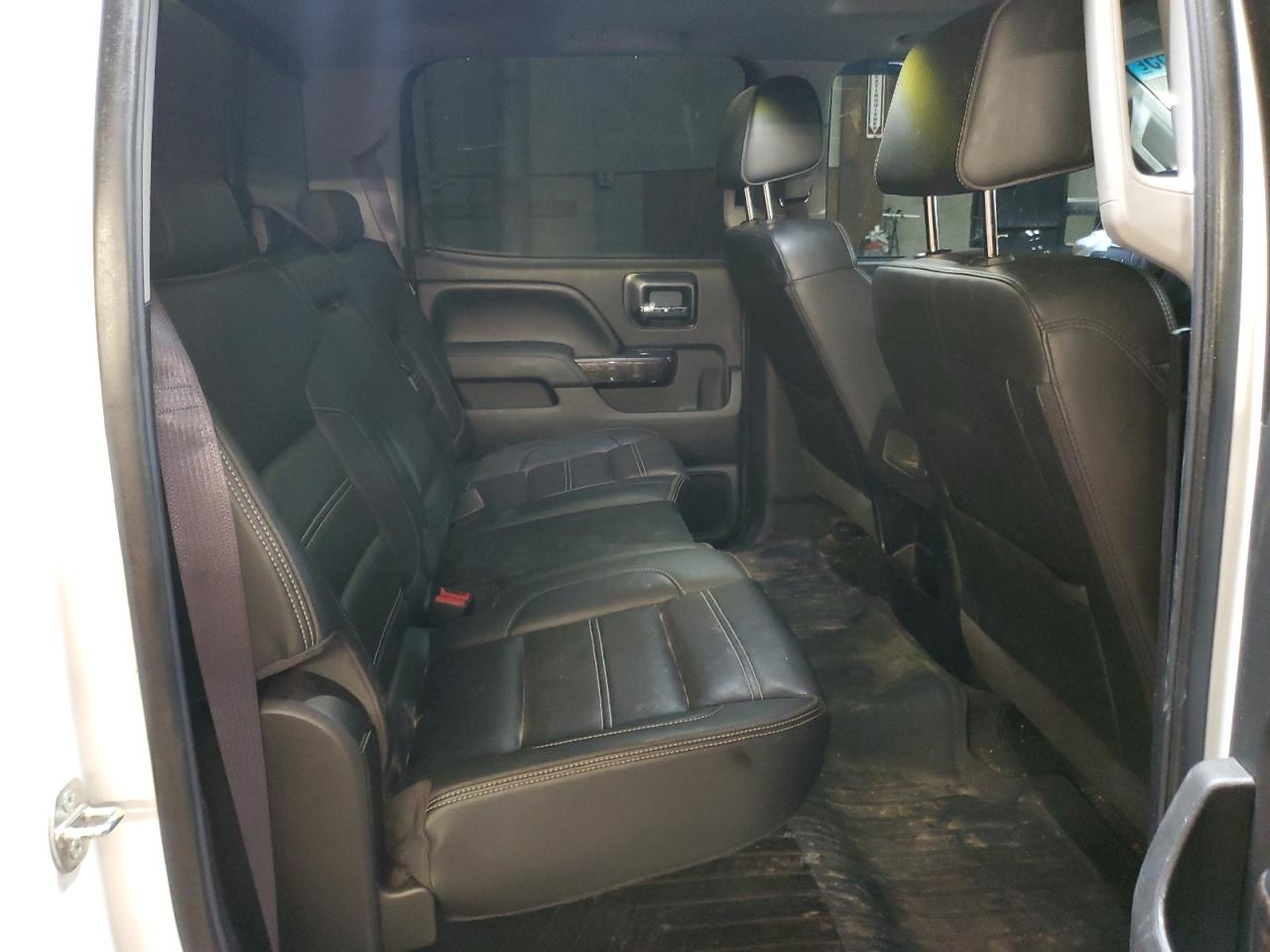 2016 GMC Sierra - Image 10