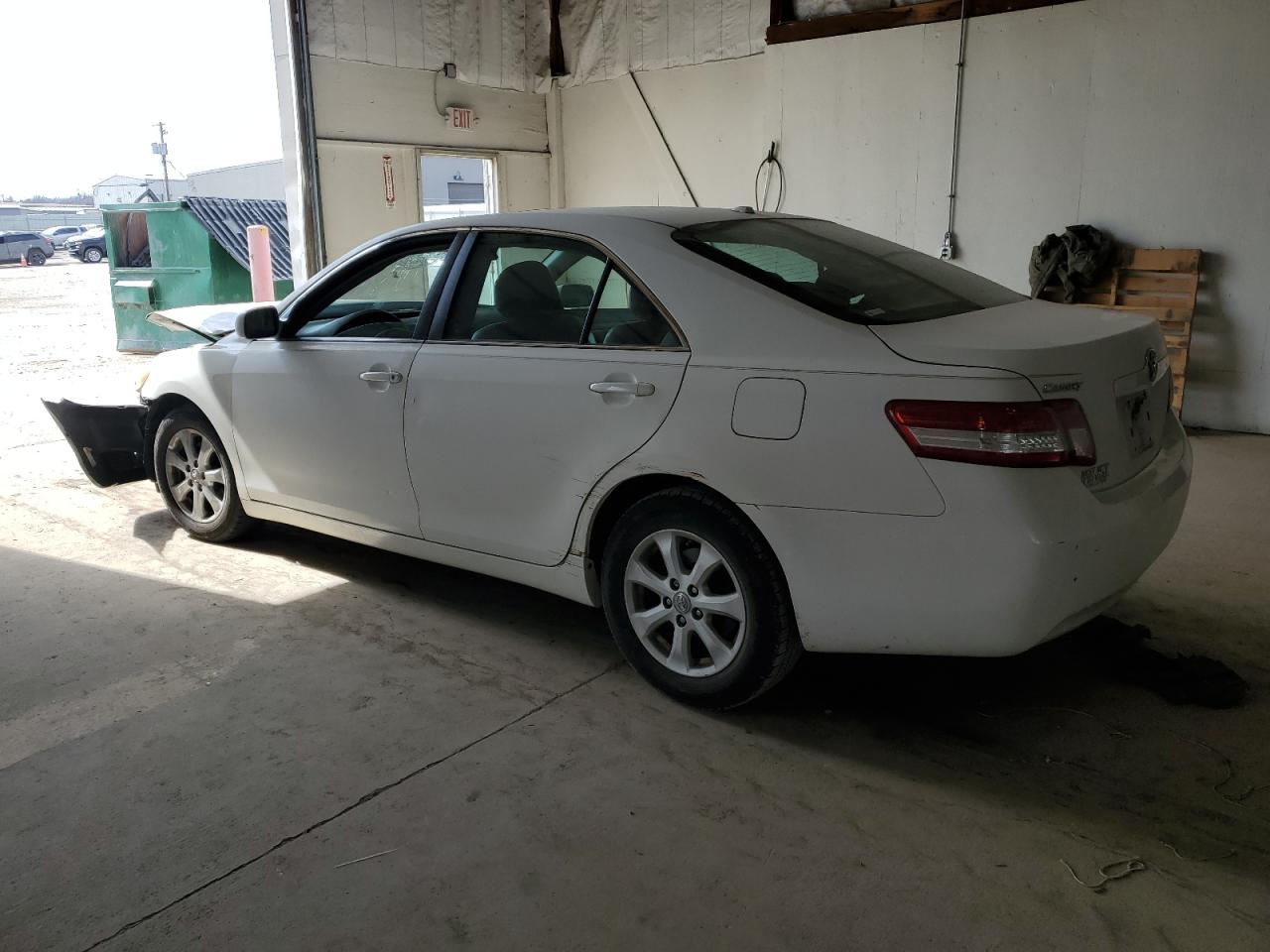 2011 Toyota Camry - Image 2