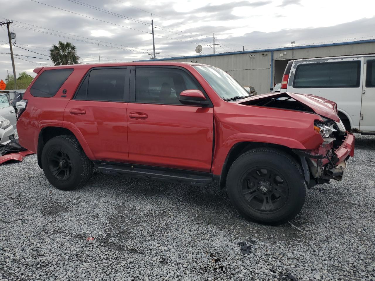 2017 Toyota 4Runner - Image 4
