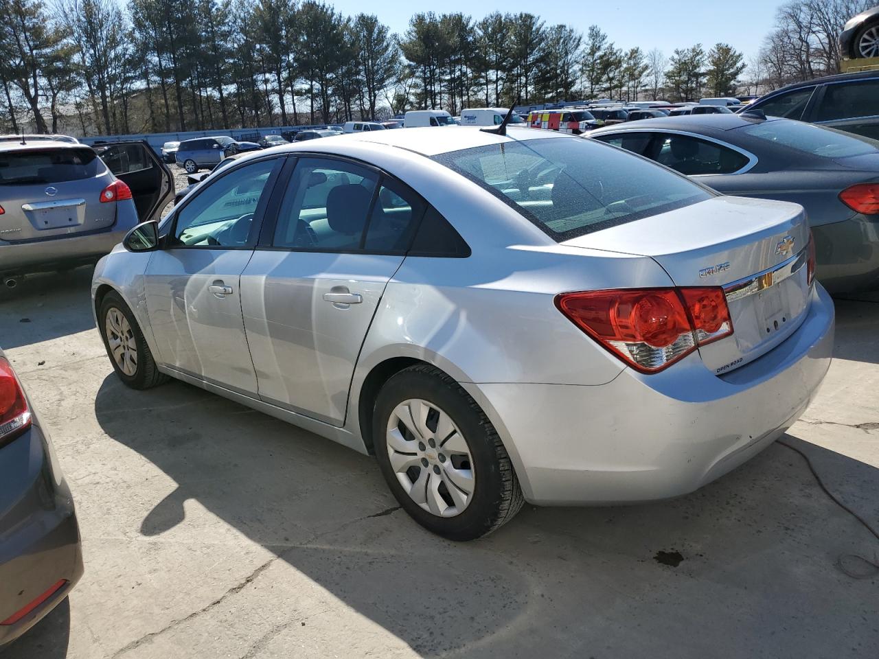 2014 Chevrolet Cruze - Image 2