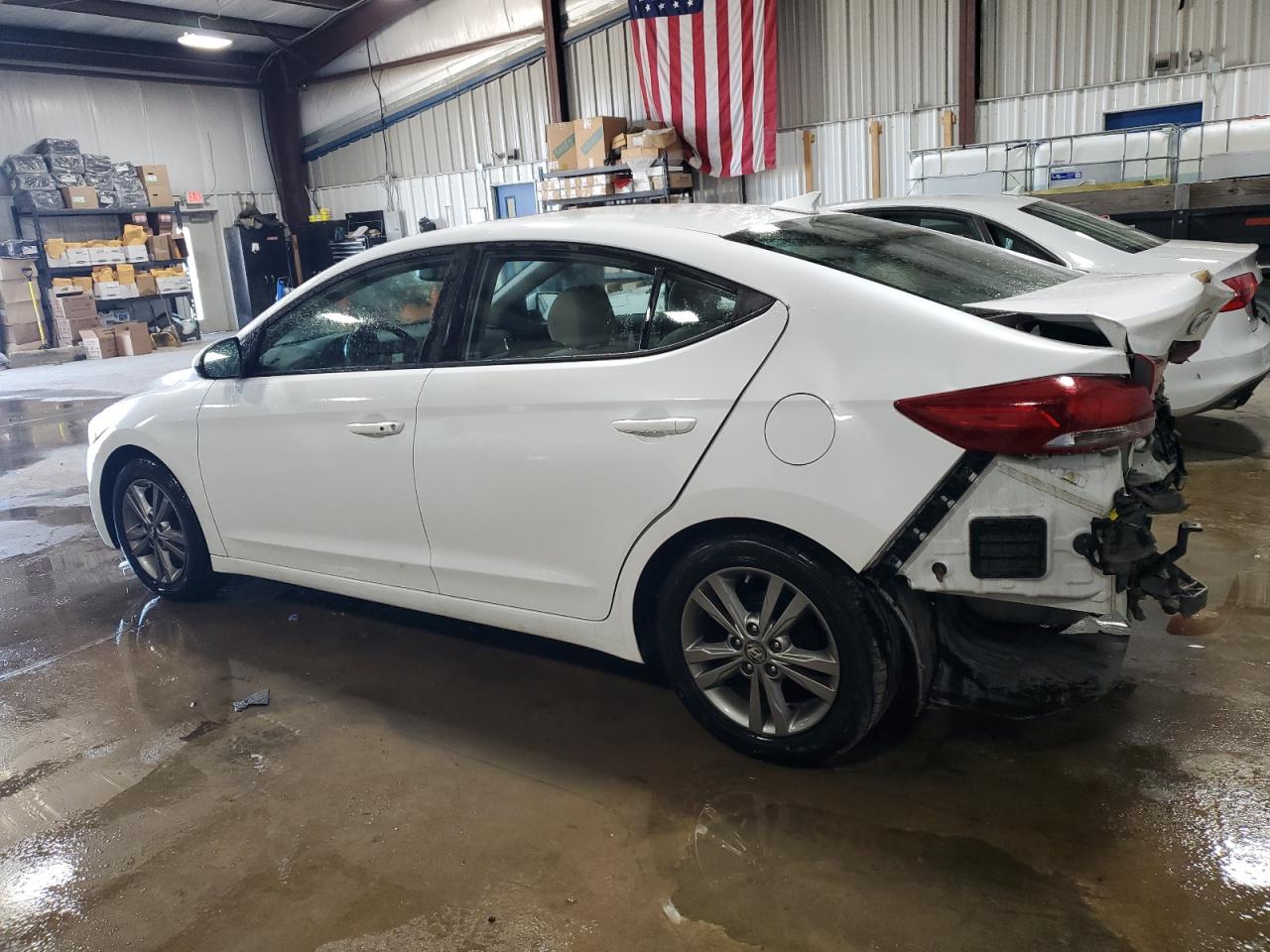 2017 Hyundai Elantra - Image 2