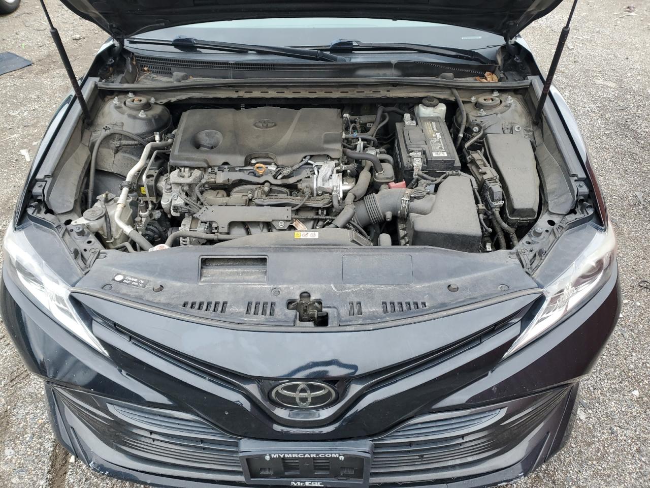 2019 Toyota Camry - Image 11