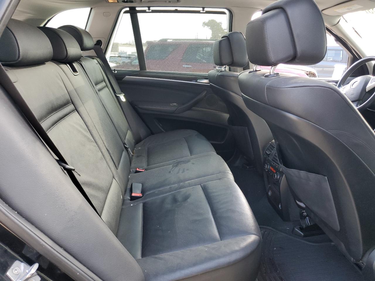 2011 BMW X5 - Image 11