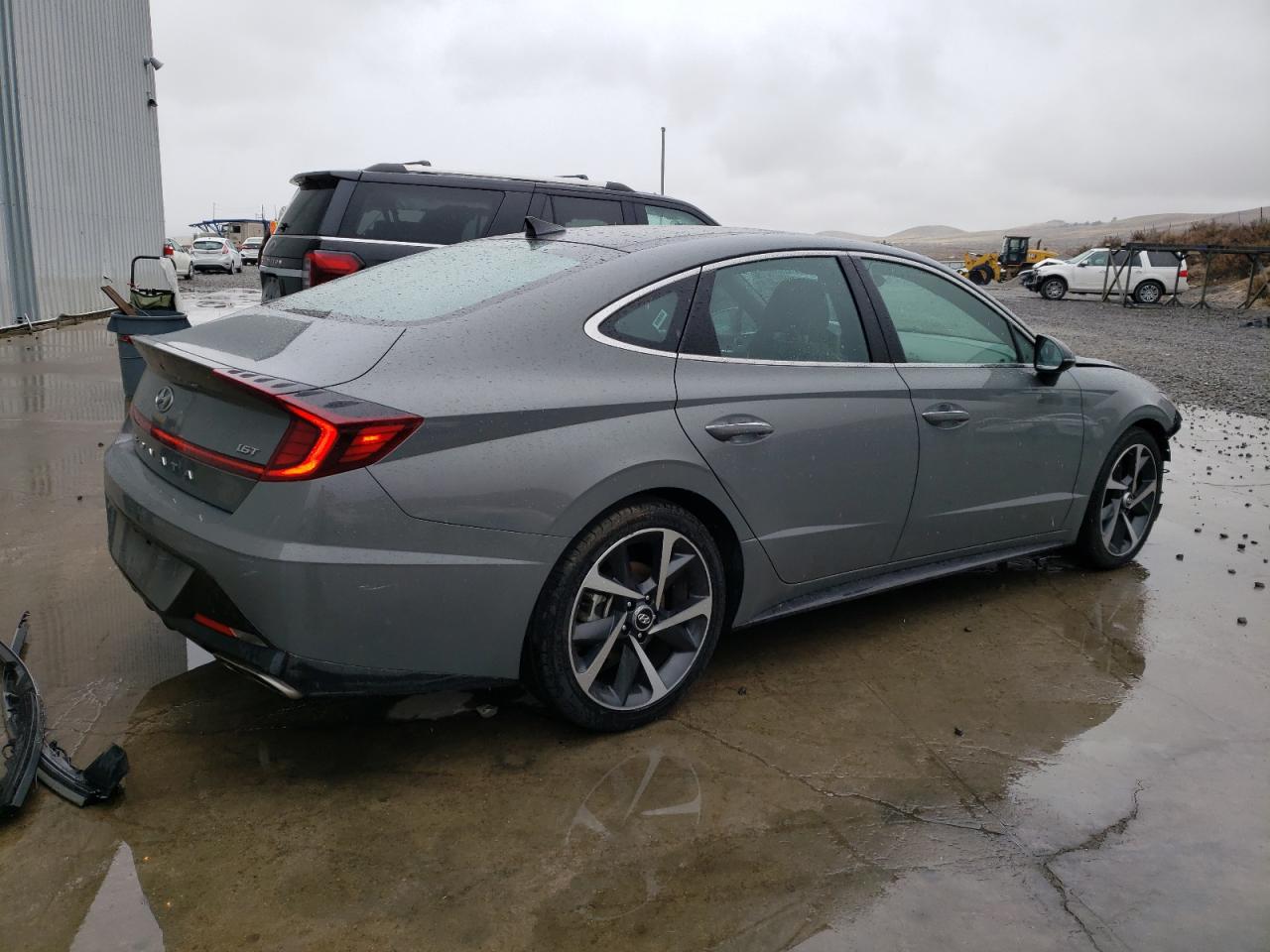 2023 Hyundai Sonata - Image 3