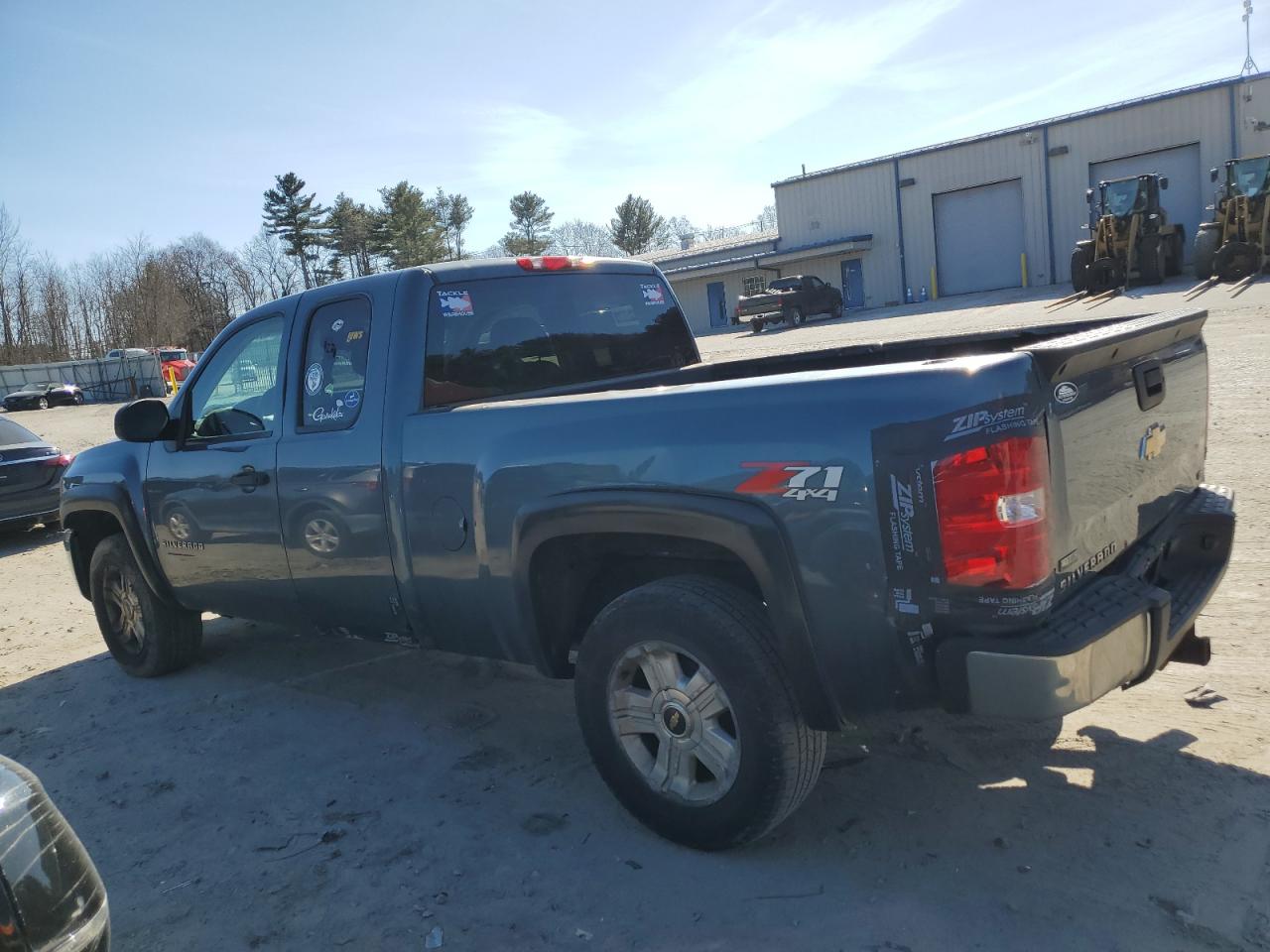 2010 Chevrolet Silverado - Image 2