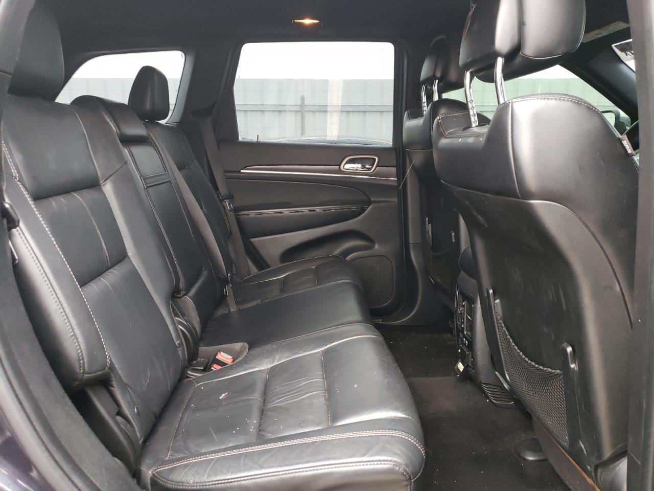 2015 Jeep Grand Cherokee - Image 11