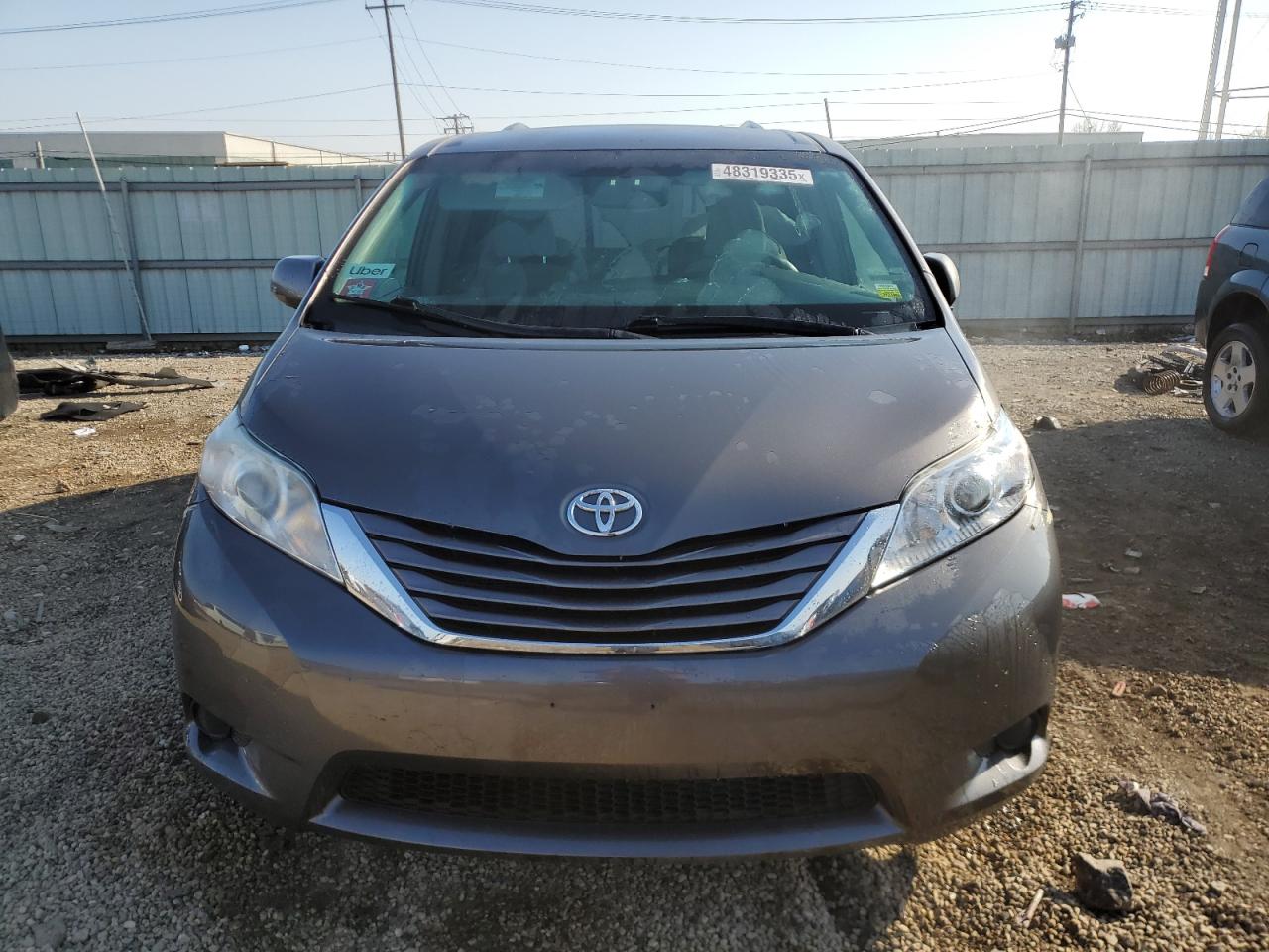 2015 Toyota Sienna - Image 5