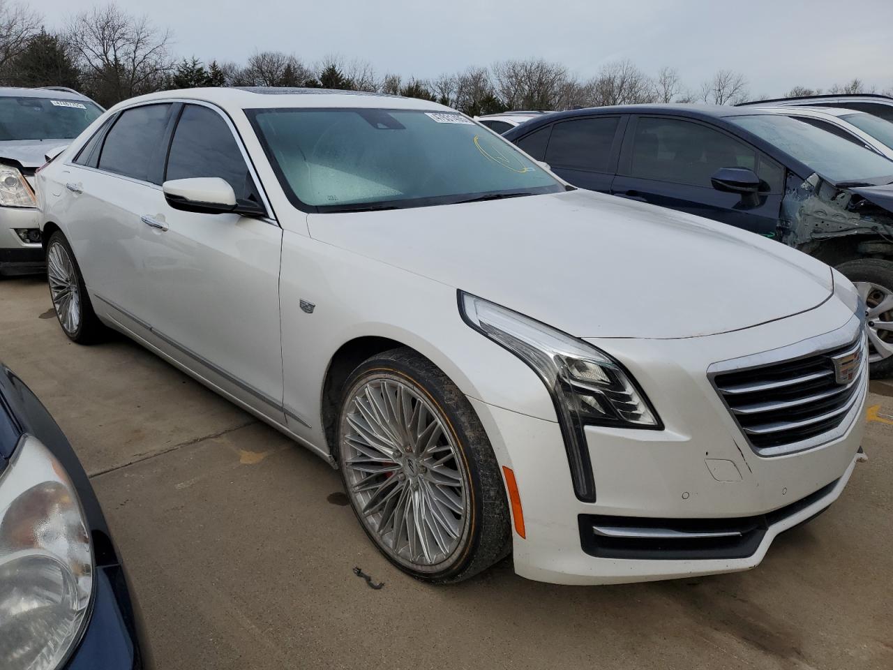 2016 Cadillac CT6 - Image 4