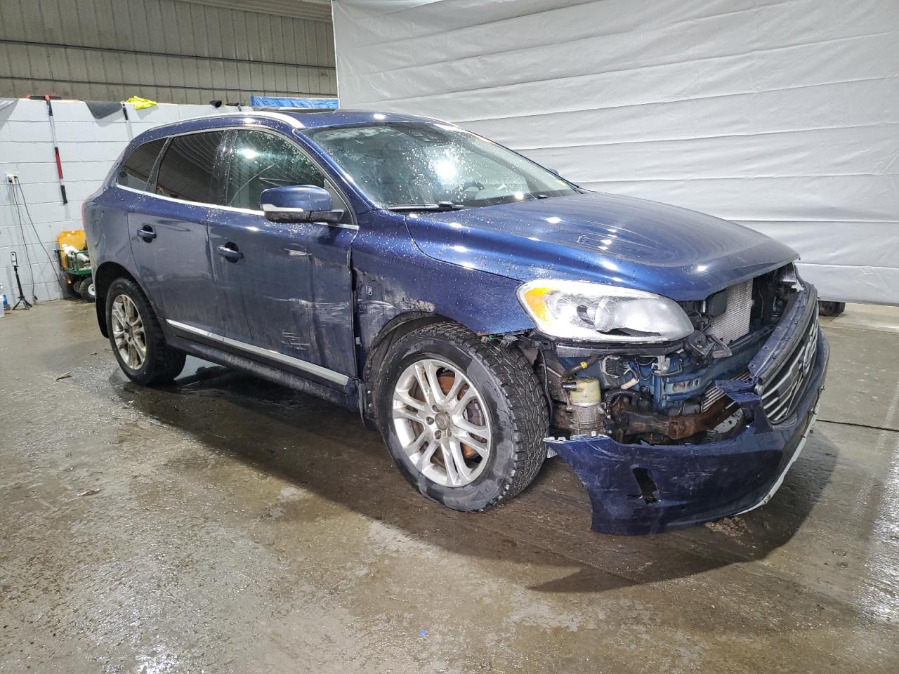 2015 Volvo XC60 - Image 4