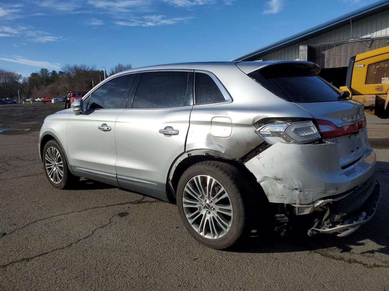 2018 Lincoln MKX - Image 2