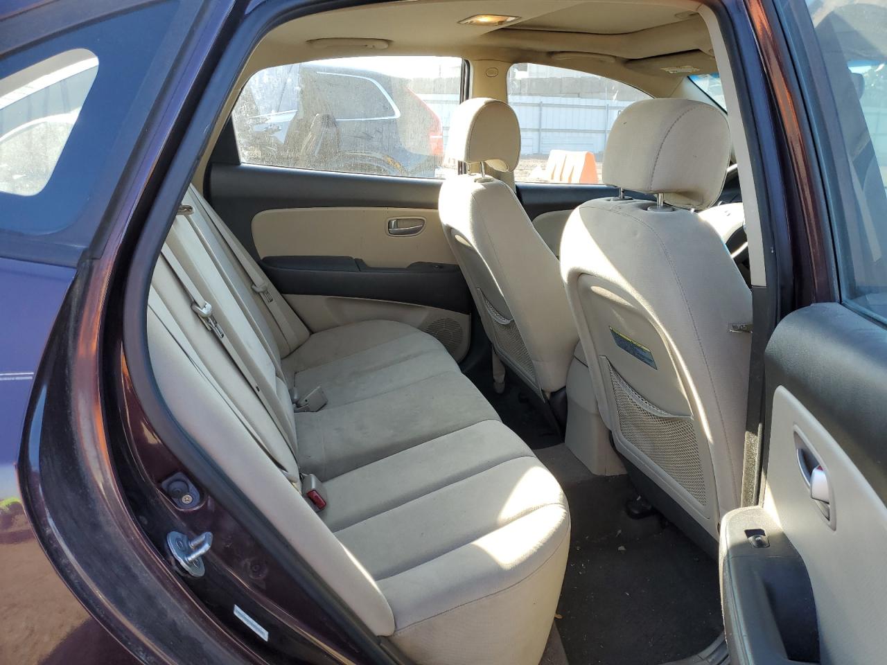 2009 Hyundai Elantra - Image 10