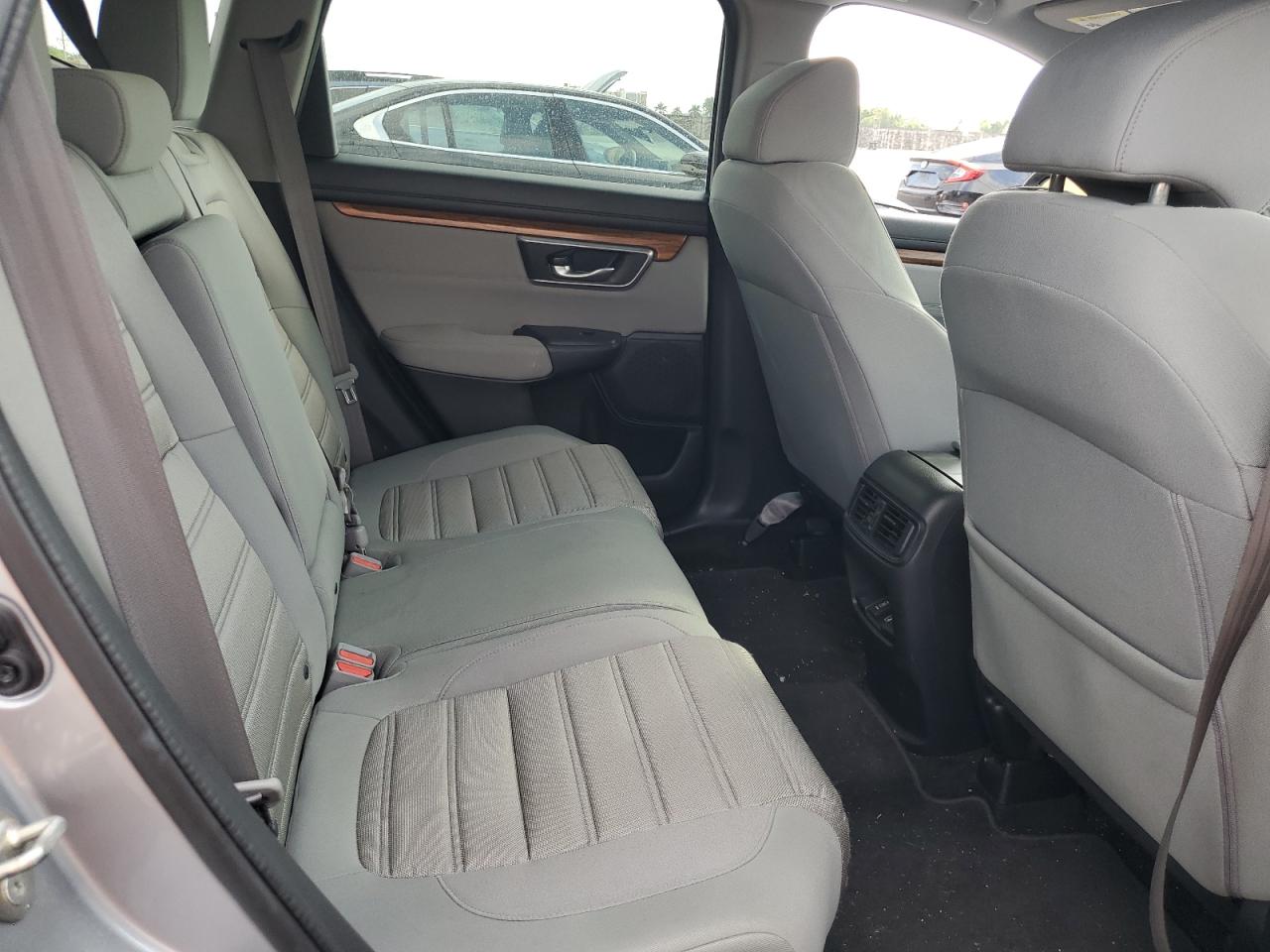 2017 Honda CR-V - Image 12