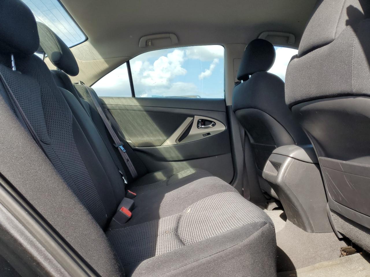 2007 Toyota Camry - Image 10