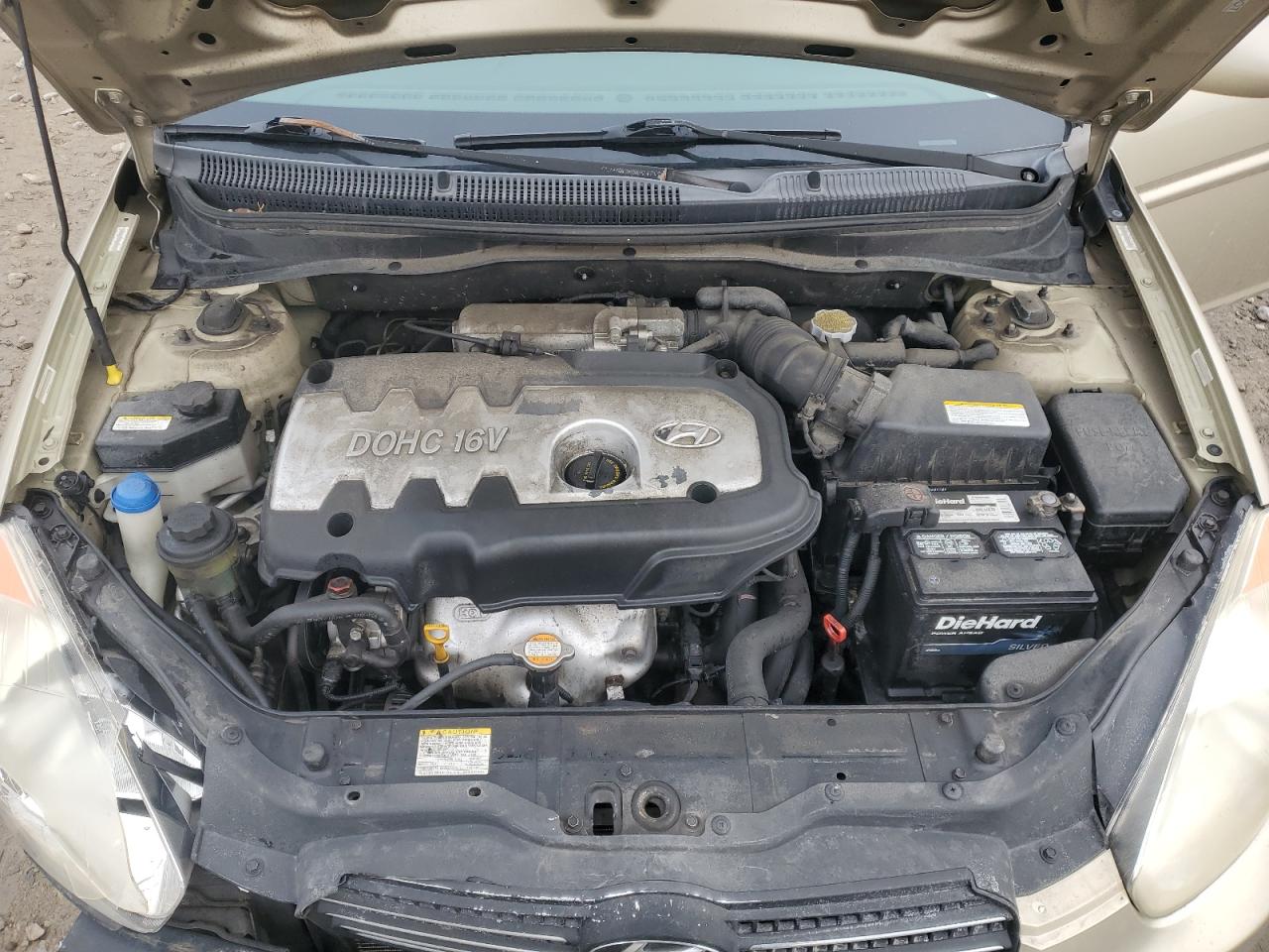 2006 Hyundai Accent - Image 11