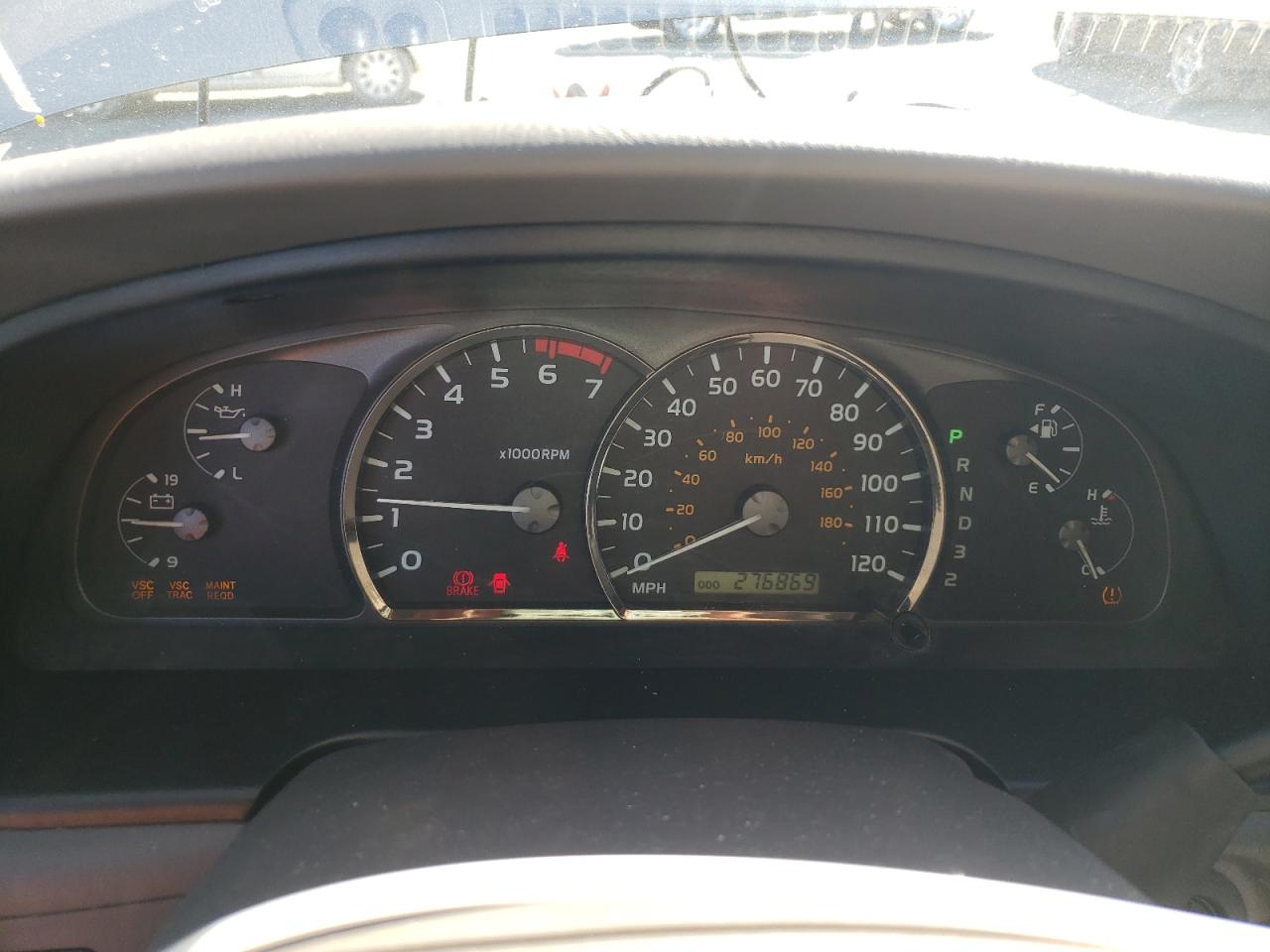 2005 Toyota Sequoia - Image 9