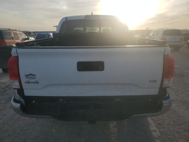 Pickups TOYOTA TACOMA 2017 White