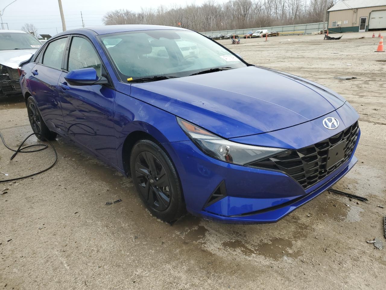 2023 Hyundai Elantra - Image 4