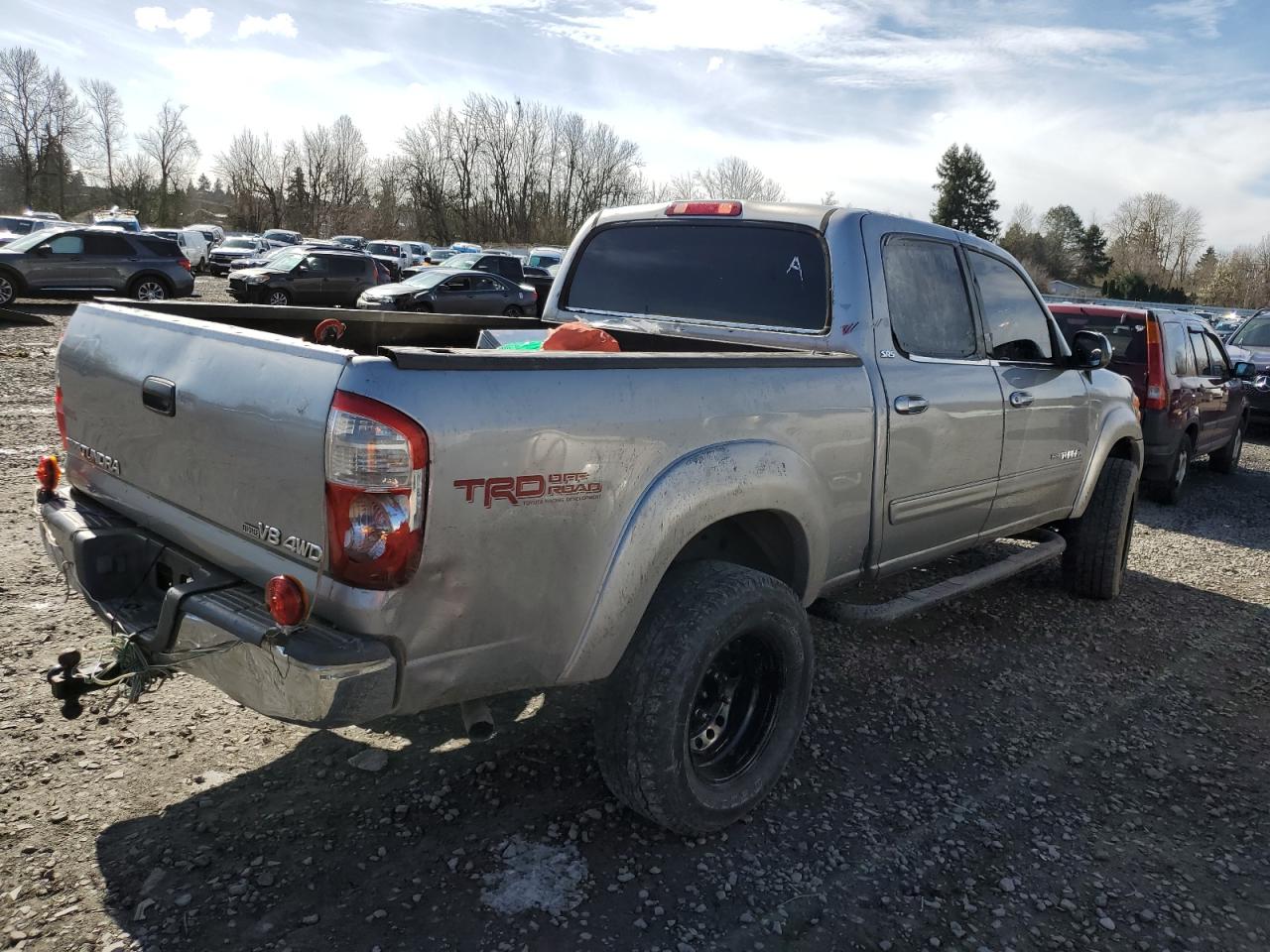 2004 Toyota Tundra - Image 3