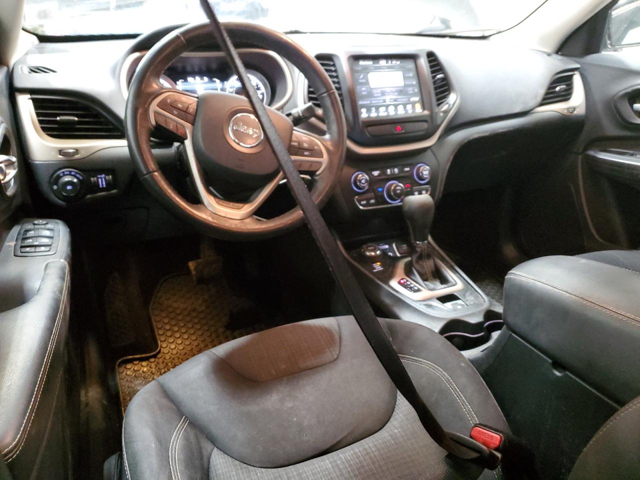 2016 Jeep Grand Cherokee - Image 8