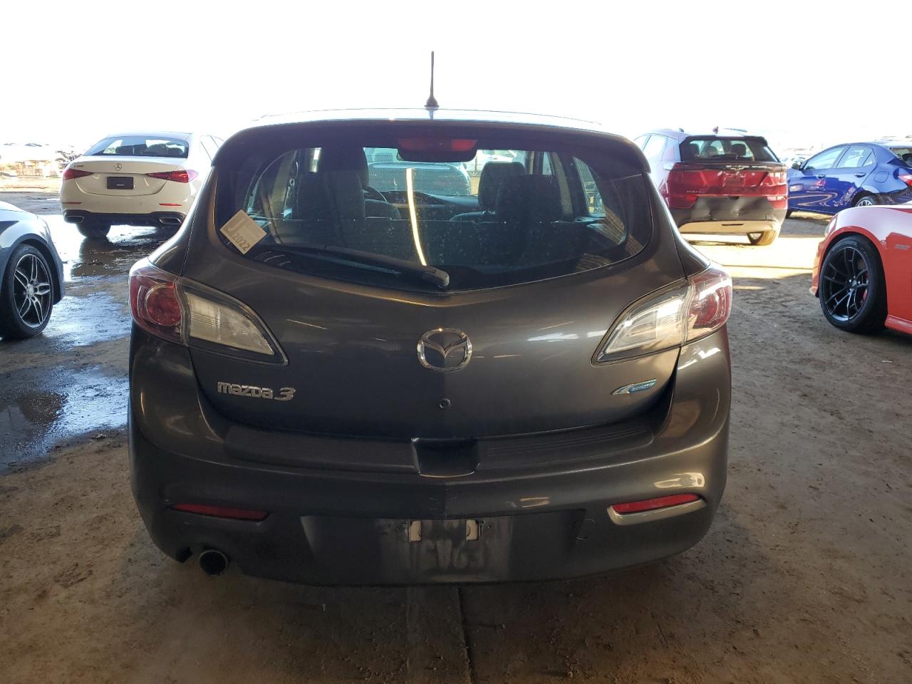 2012 Mazda 3 - Image 6