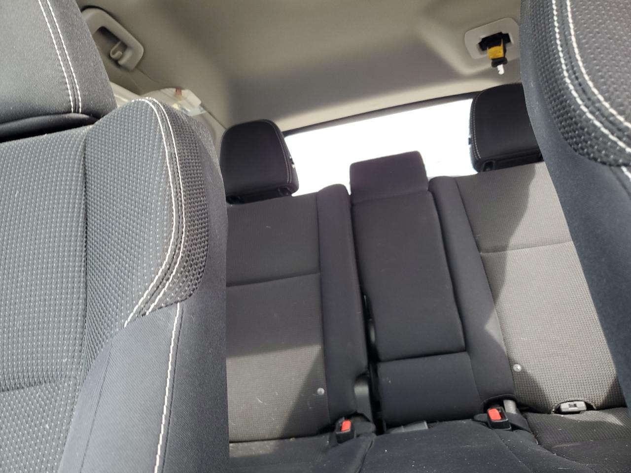 2017 Toyota RAV 4 - Image 10