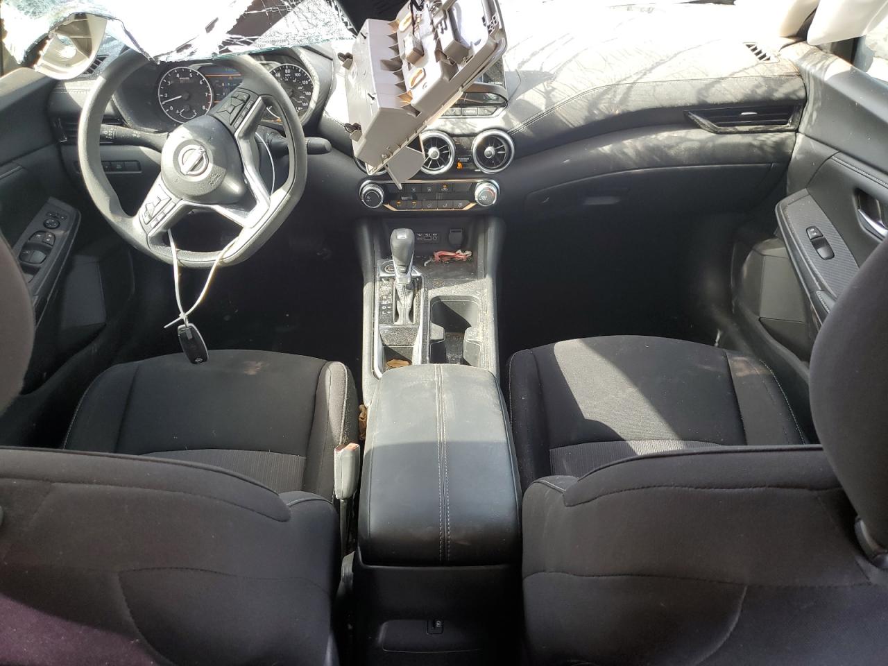 2024 Nissan Sentra - Image 8