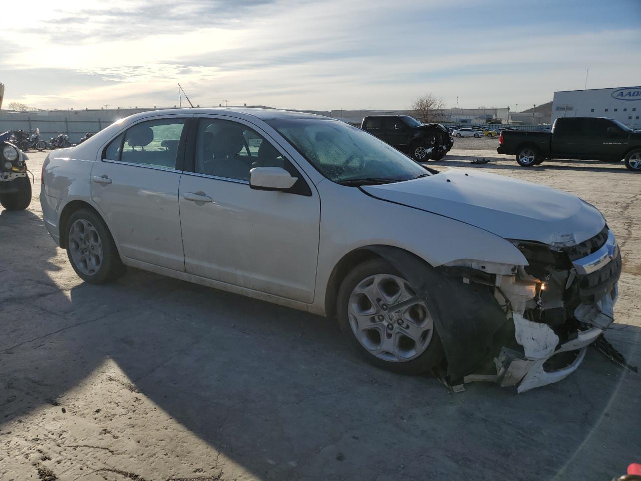 2011 Ford Fusion - Image 4