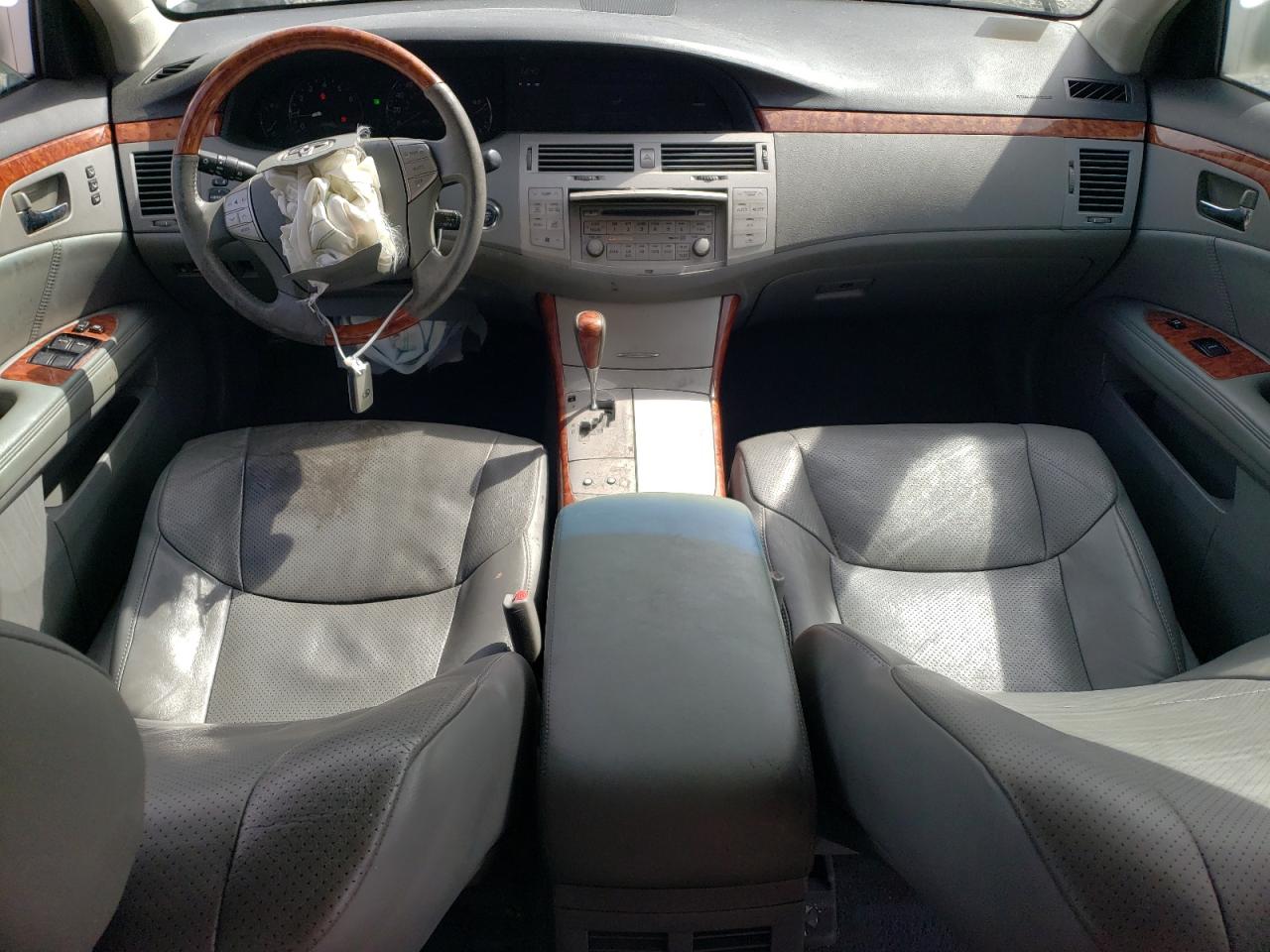 2007 Toyota Avalon - Image 8